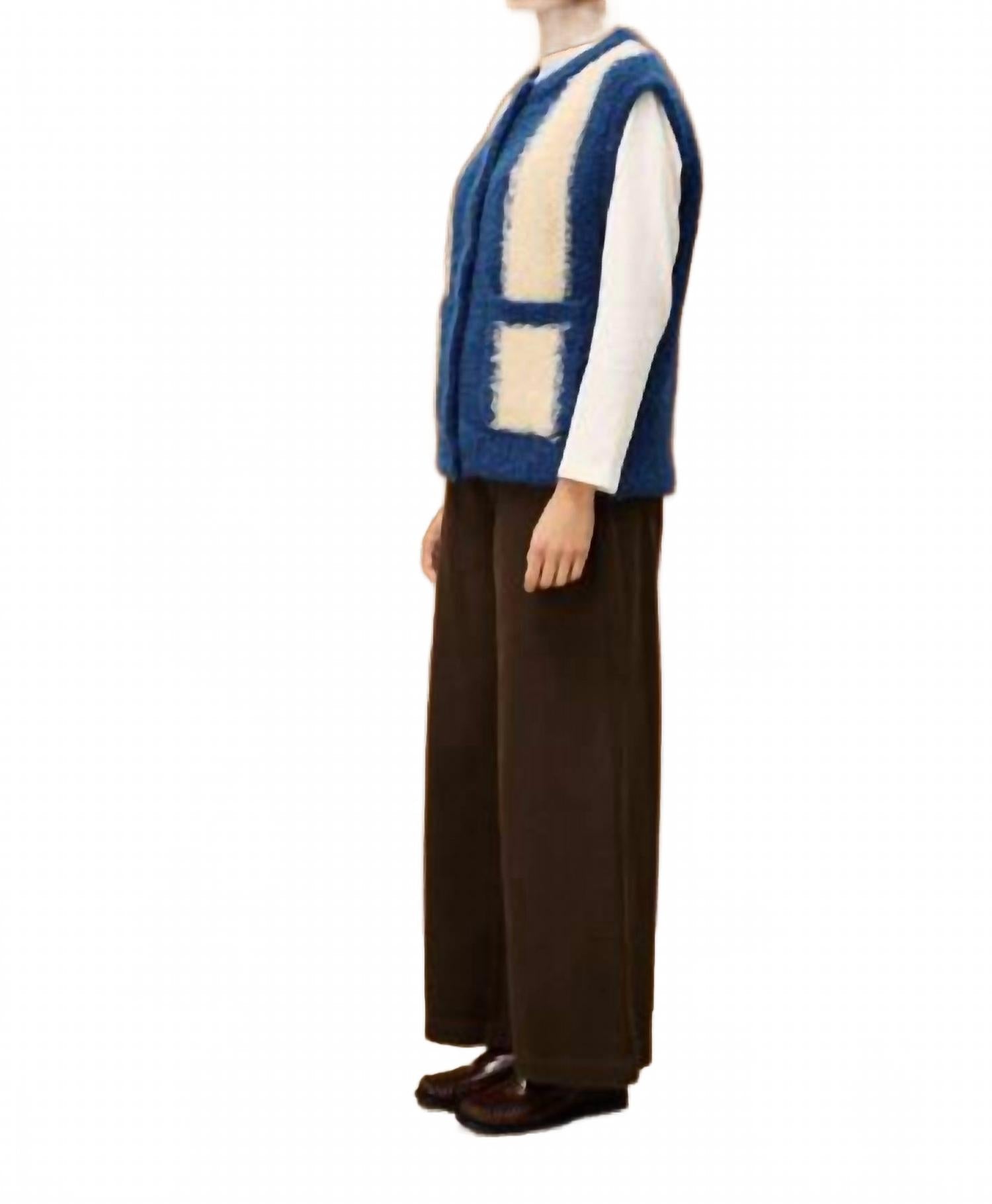 Shiba Sweater Vest In Blue Marine