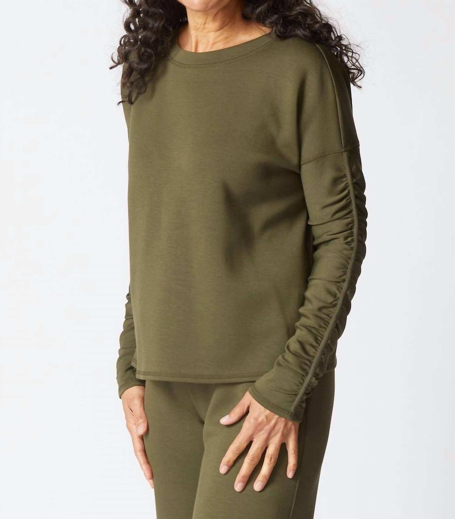 Passport Knit Wander Pullover In Forest