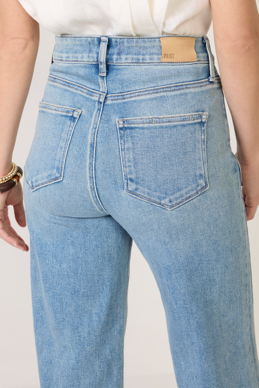 Women's Anessa 31' w/ Twisted Outseam Jeans