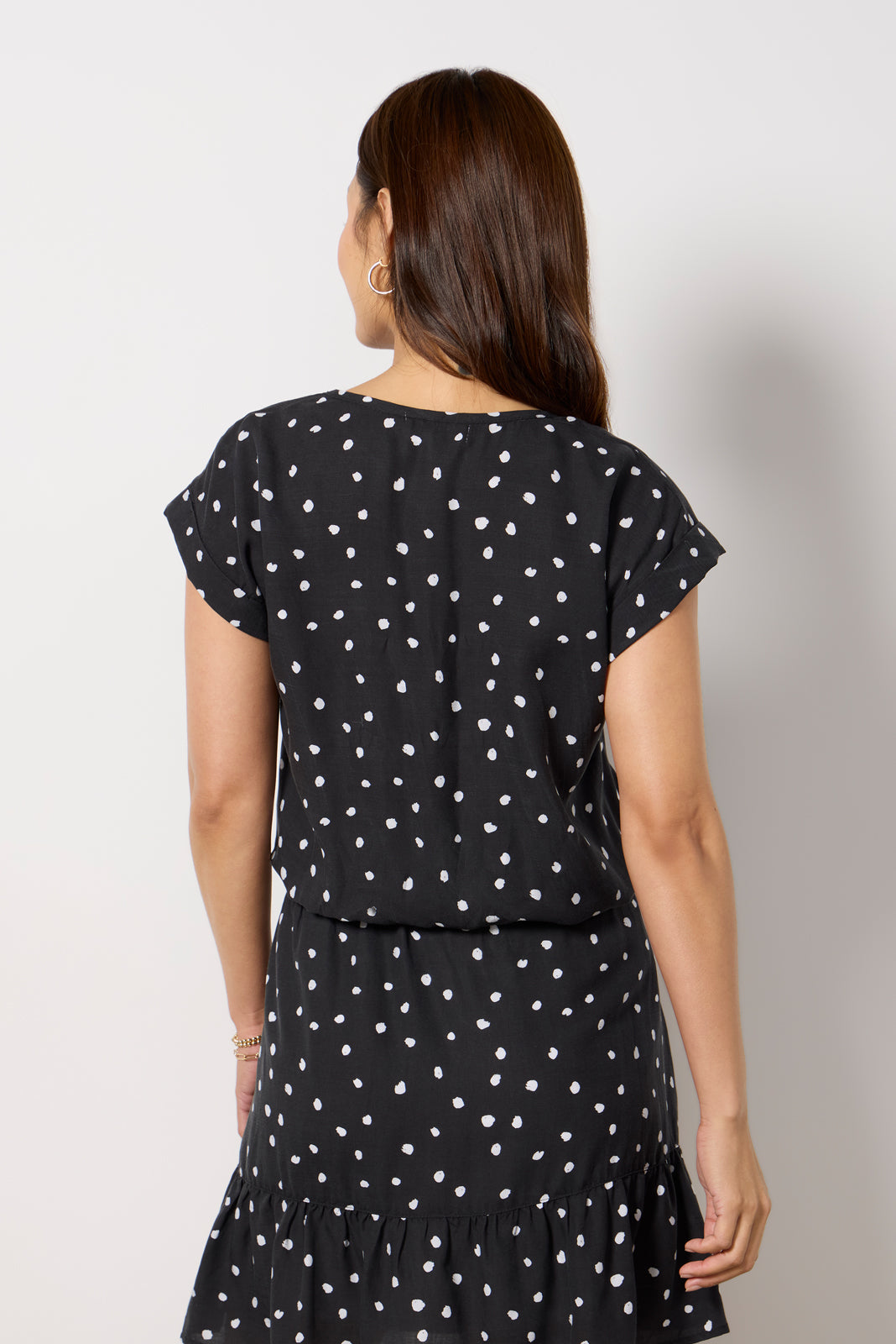 Women's Textured V Neck Top
