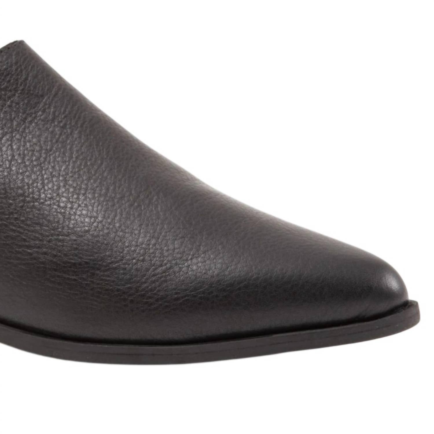 Women's Beau Flat Shoes In Black