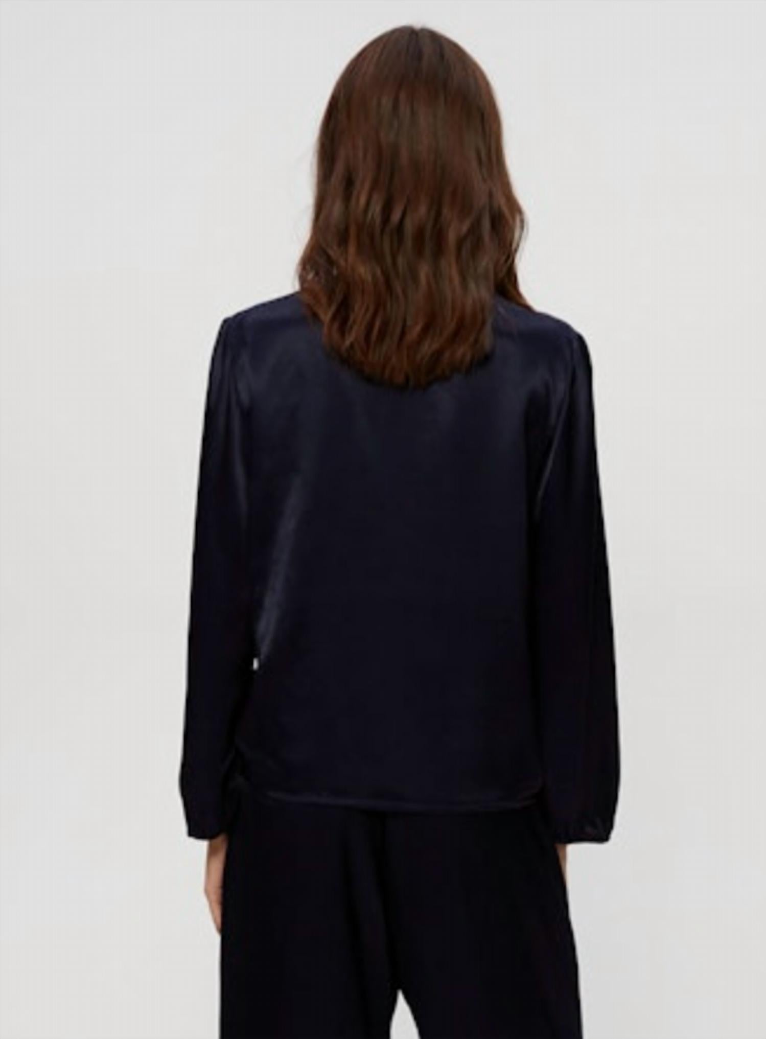 Vita Surplice Top In Navy