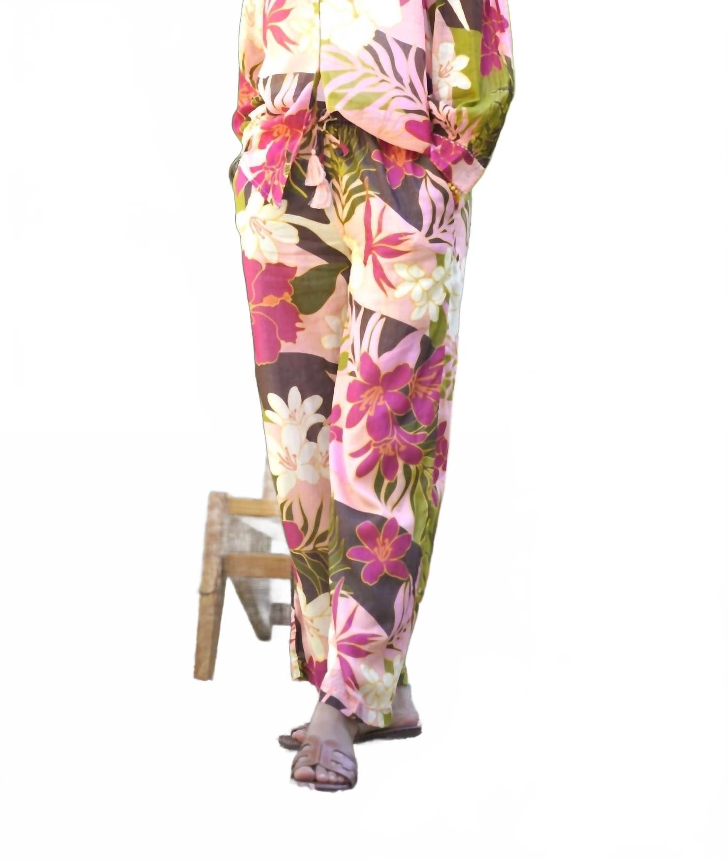 Printed Drawstring Pant In Multi Floral
