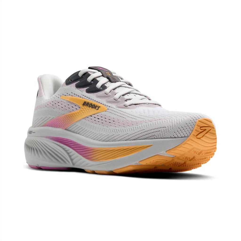 Women's Ghost 17 Shoe In Oyster/apricot/pink