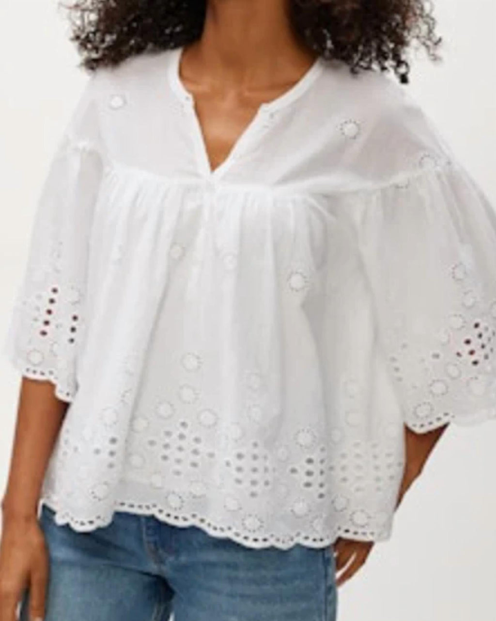 Gloria Flutter Top In White