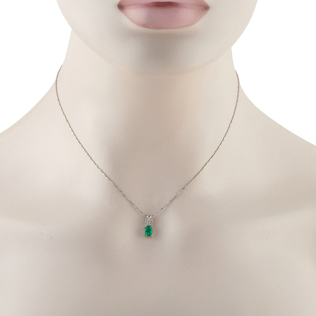 LB Exclusive Platinum 0.08ct Diamond and Emerald Pendant Necklace MF08-041426