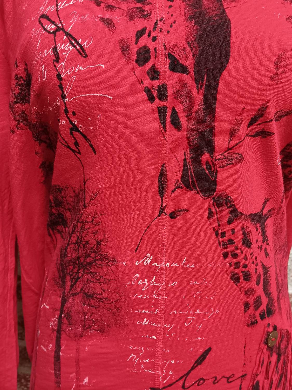Single Pocket Safari Top In Red/ Black