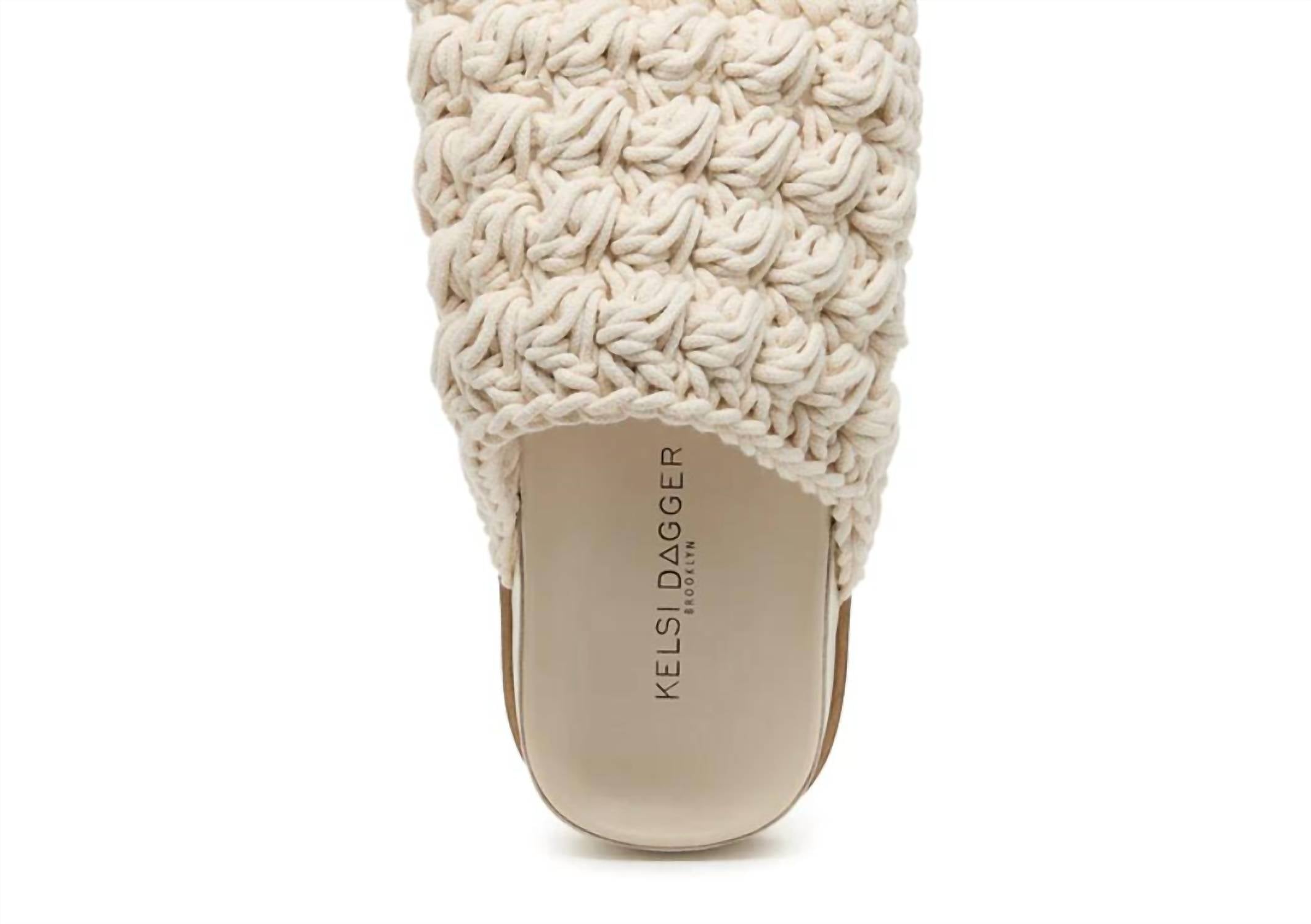 Women's Squish Crochet Raffia Mules In Shell Bubble
