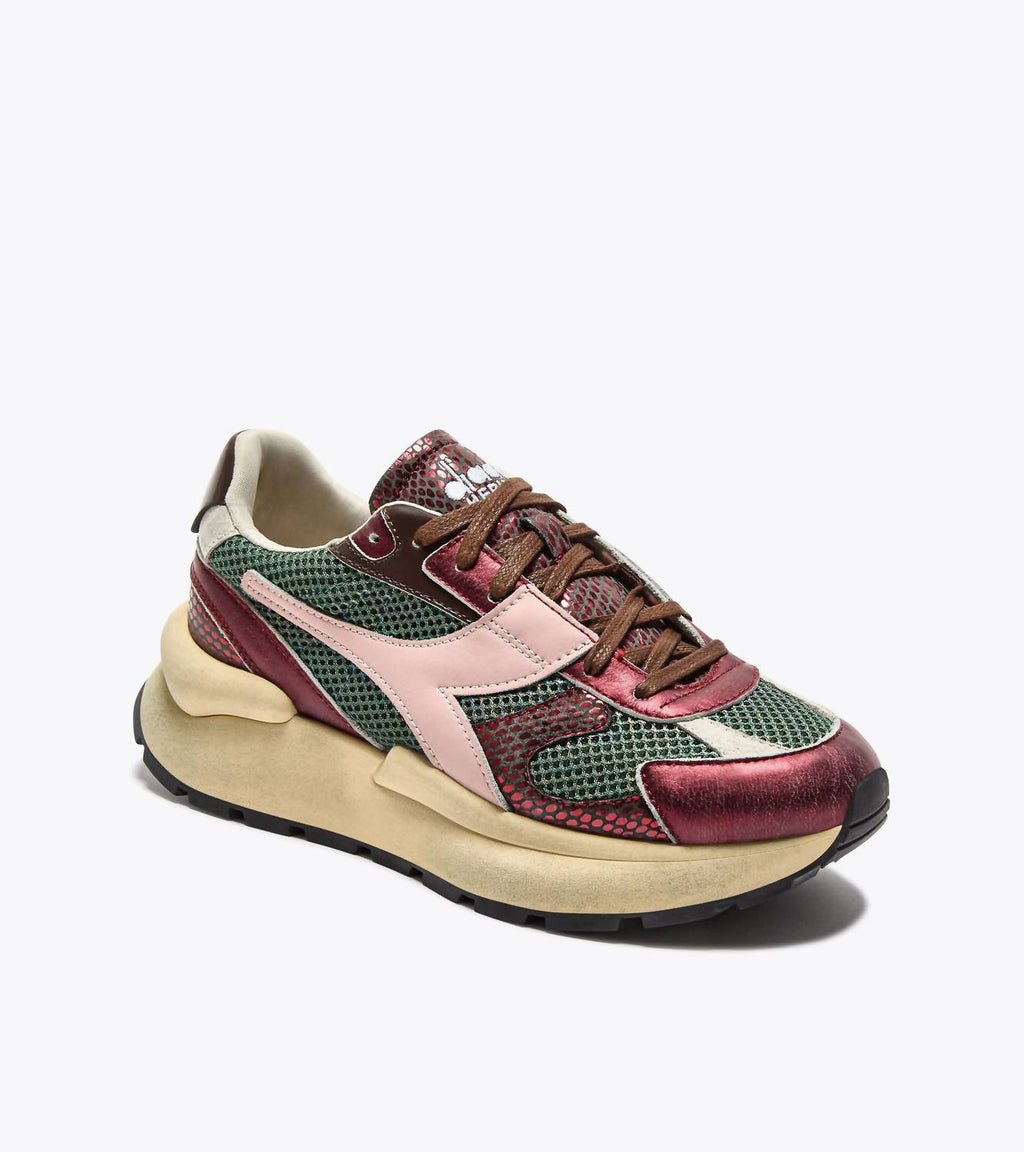Women's Mercury Elite Cobra Sneaker In Pomegranate