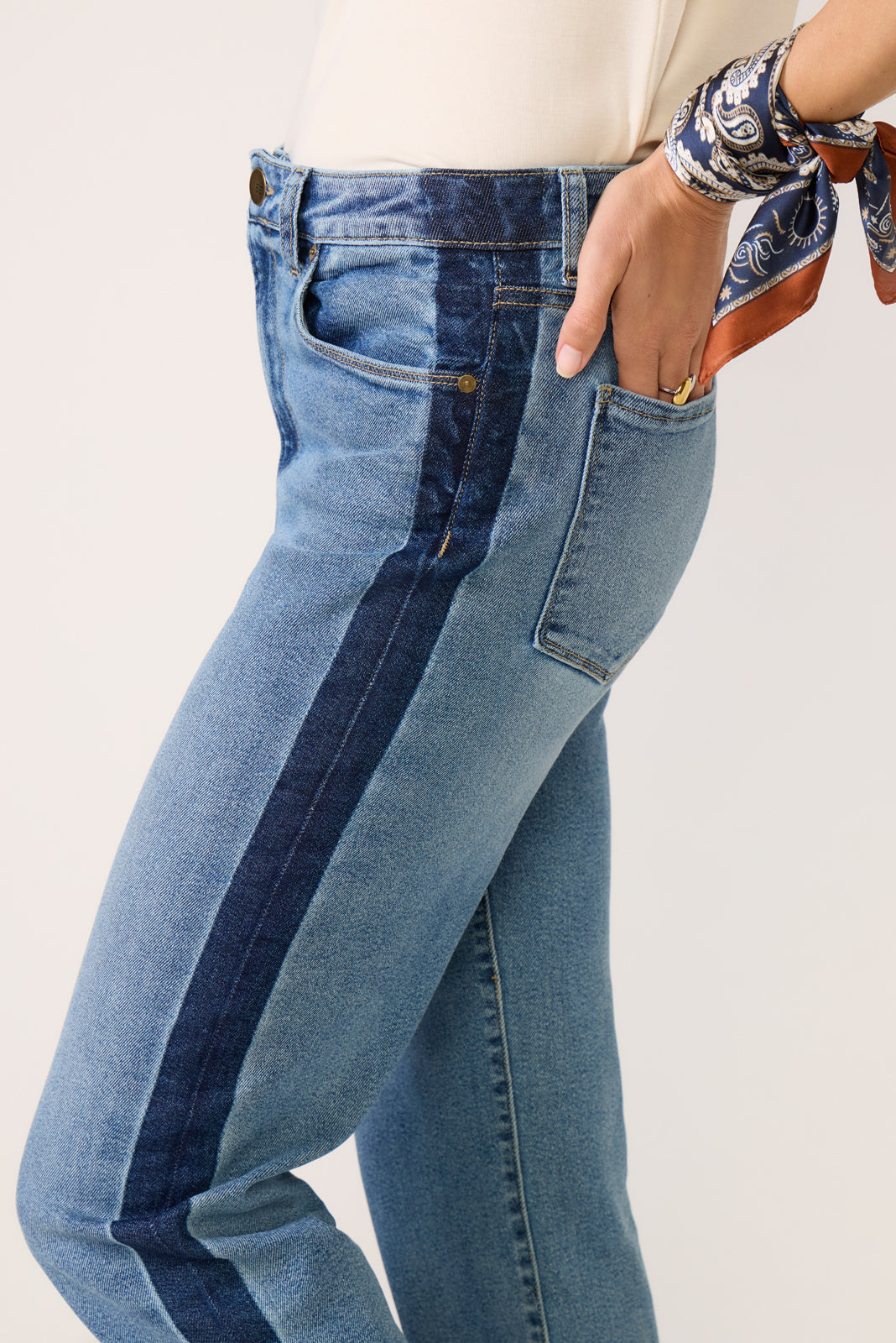 Women's Ever Cuff w Tux Straight Jean