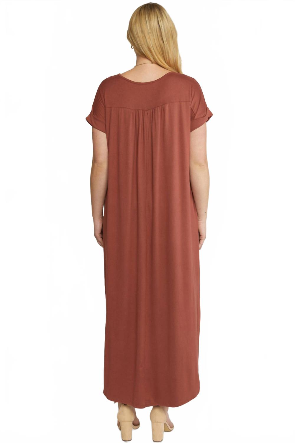 Jersey Knit V Neckline Maxi Dress With Pockets In Marsala