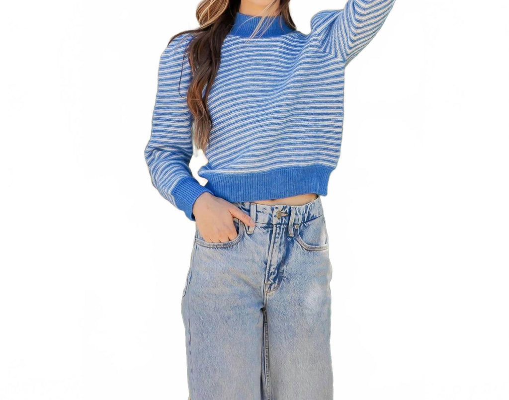 Striped Pattern Mock Neck Sweater In Blue Multi