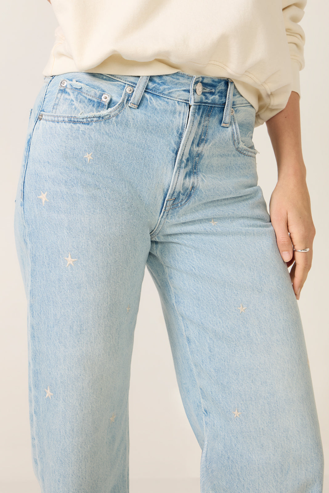 Women's Lexi Bowed Straight Jean