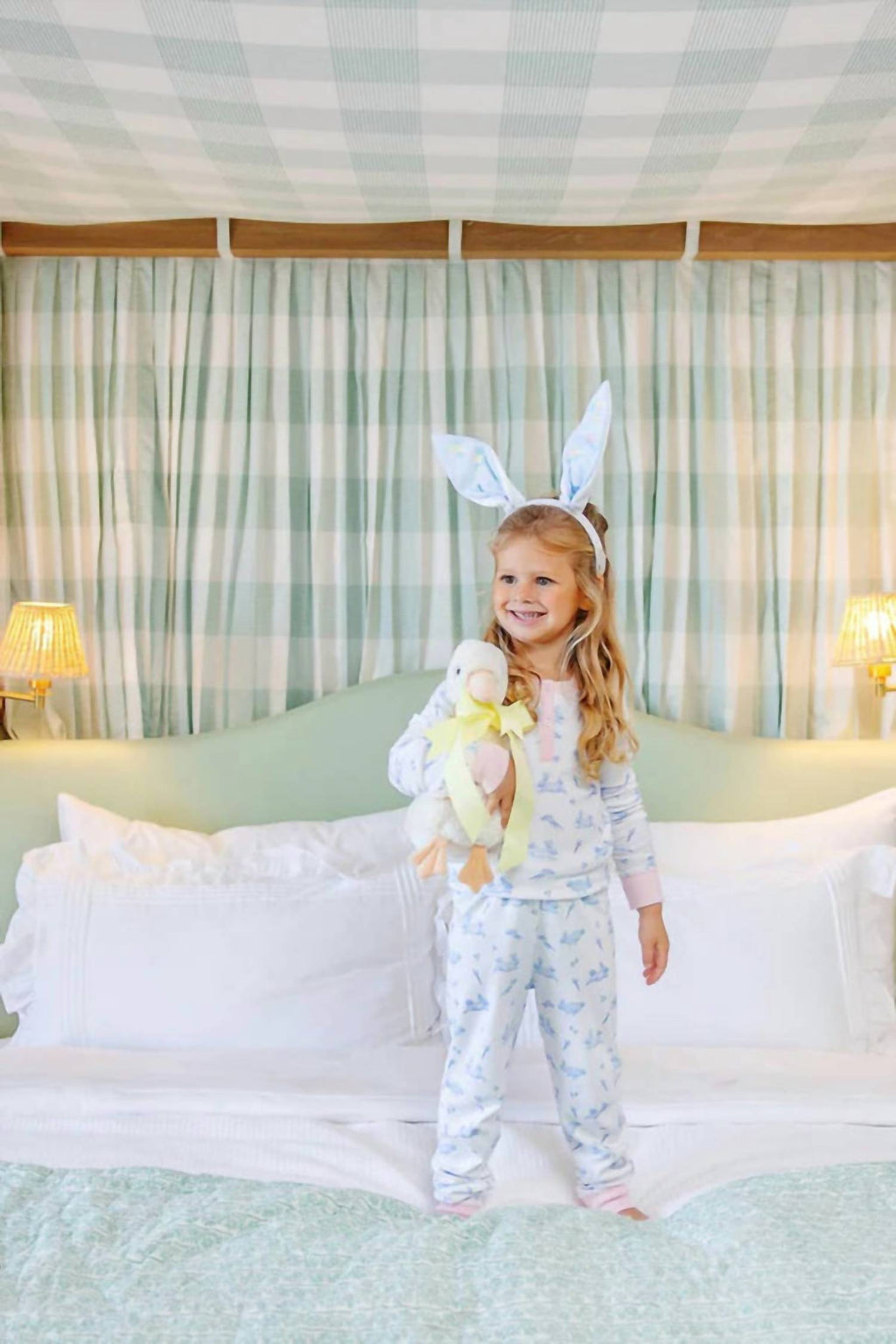 Girl's Easter Sara Jane's Sweet Dream Set In Lindon Hill Hops With Palm Beach Pink