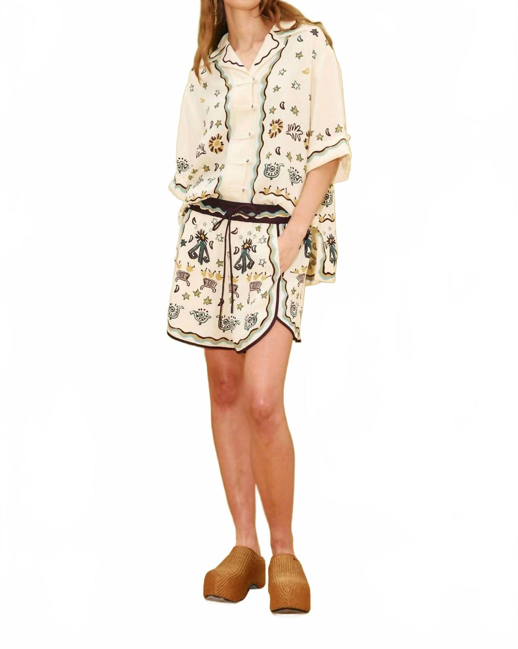Sun Dancer Short In Beige