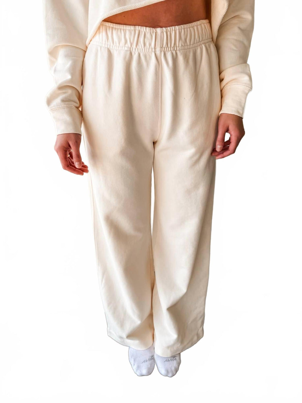 Off Duty Chic Set In White
