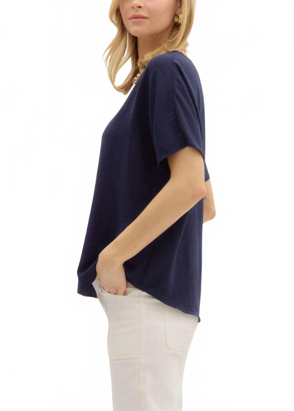 Dana V-Neck Short Sleeve Pullover Top In Navy