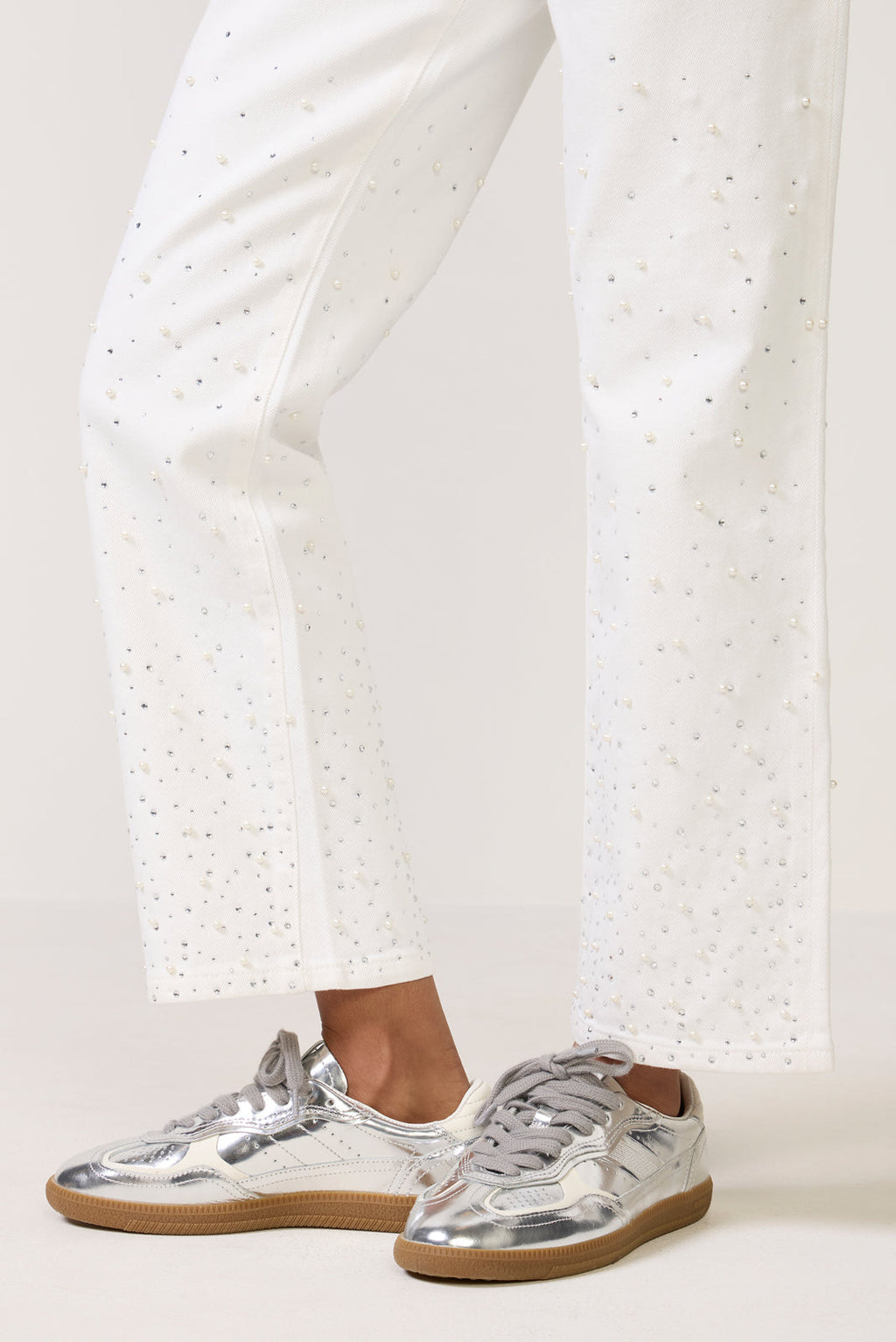 Women's Icon Straight Cropped Jean
