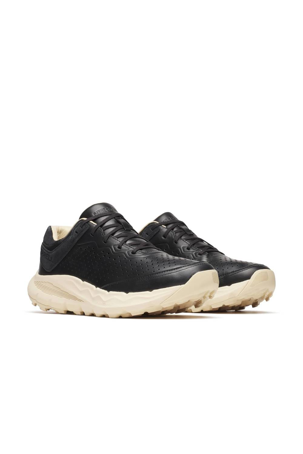 Men's Nova 4 Traveller Lace Shoes In Black