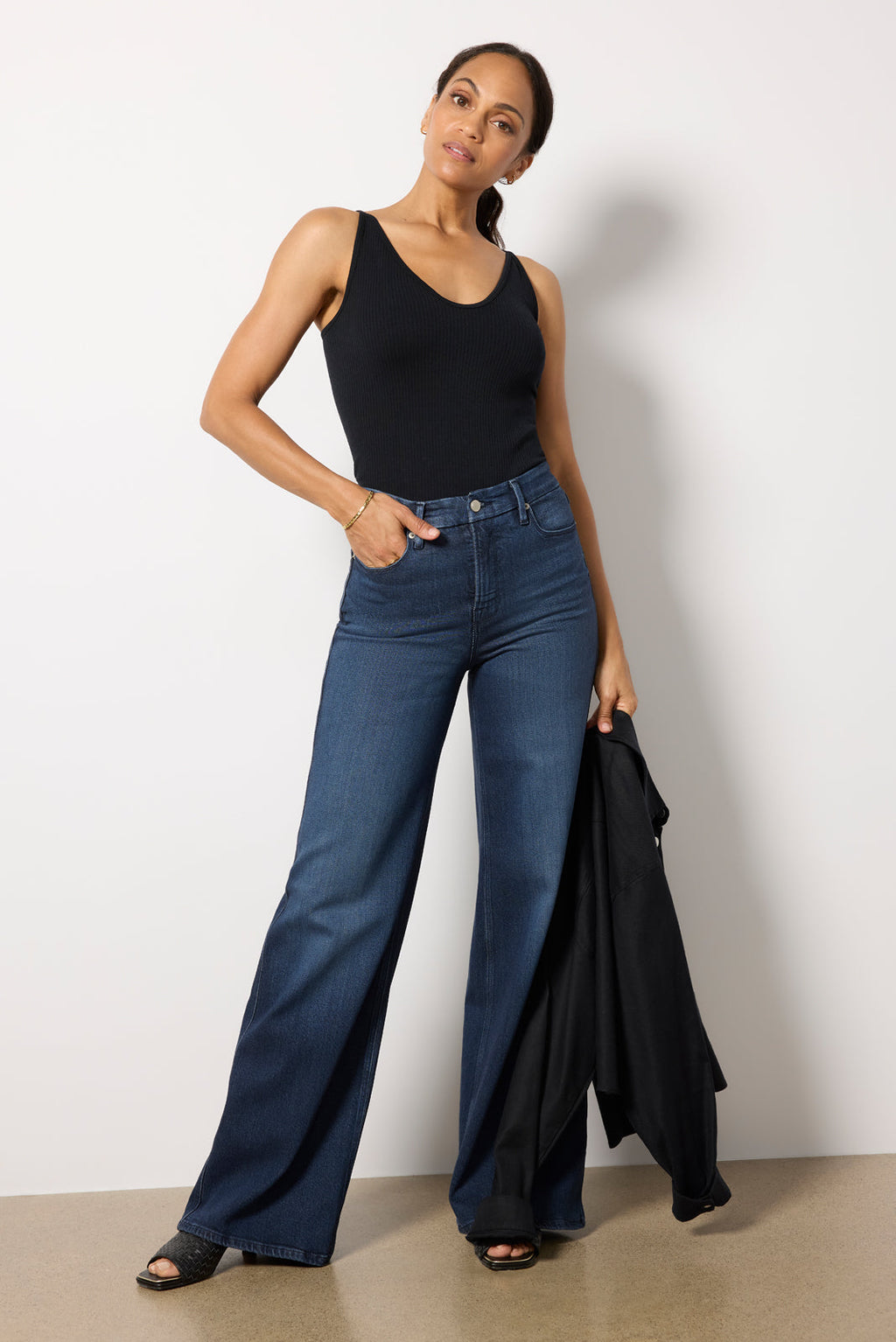 Women's Nina Seamless V-Neck Tank Top