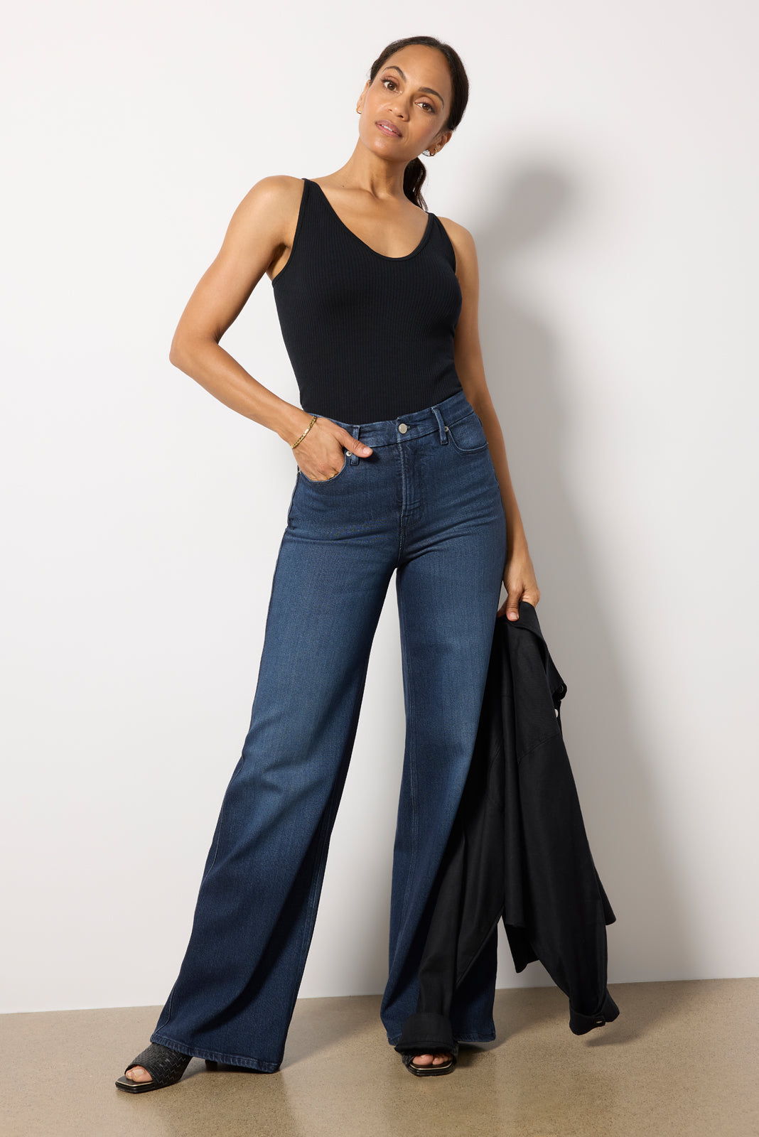 Women's Nina Seamless V-Neck Tank Top