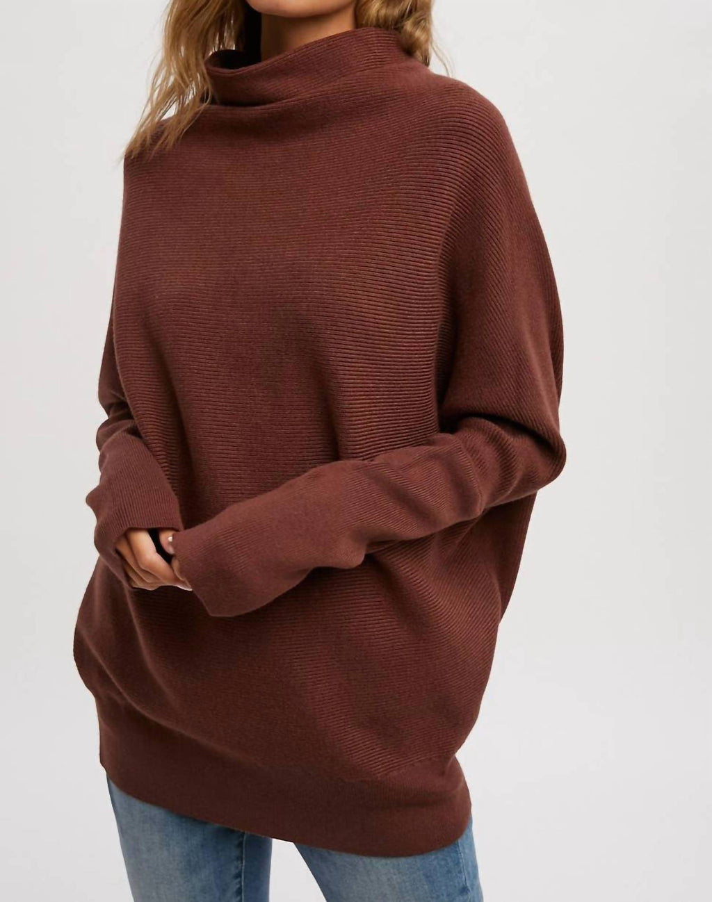 Slouch Neck Dolman Sleeved Pullover In Chocolate