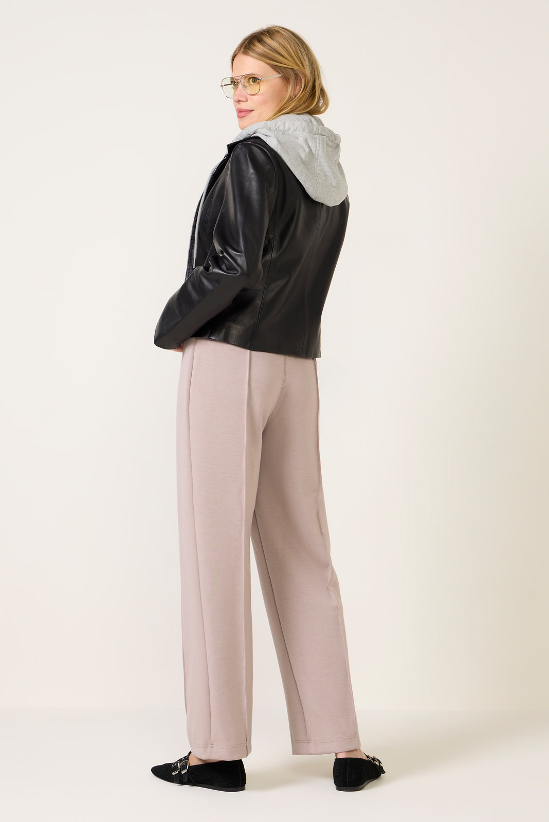 Women's Air Essentials Luxe Straight Leg Pants