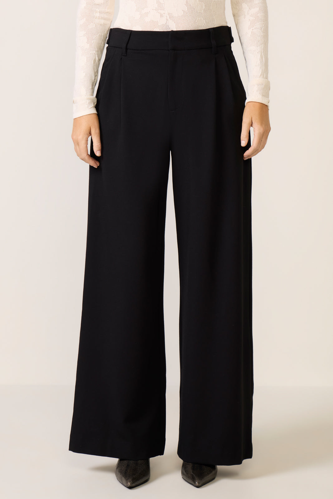 Women's Cheryl Pleated Knit Wide Leg Trouser Pants