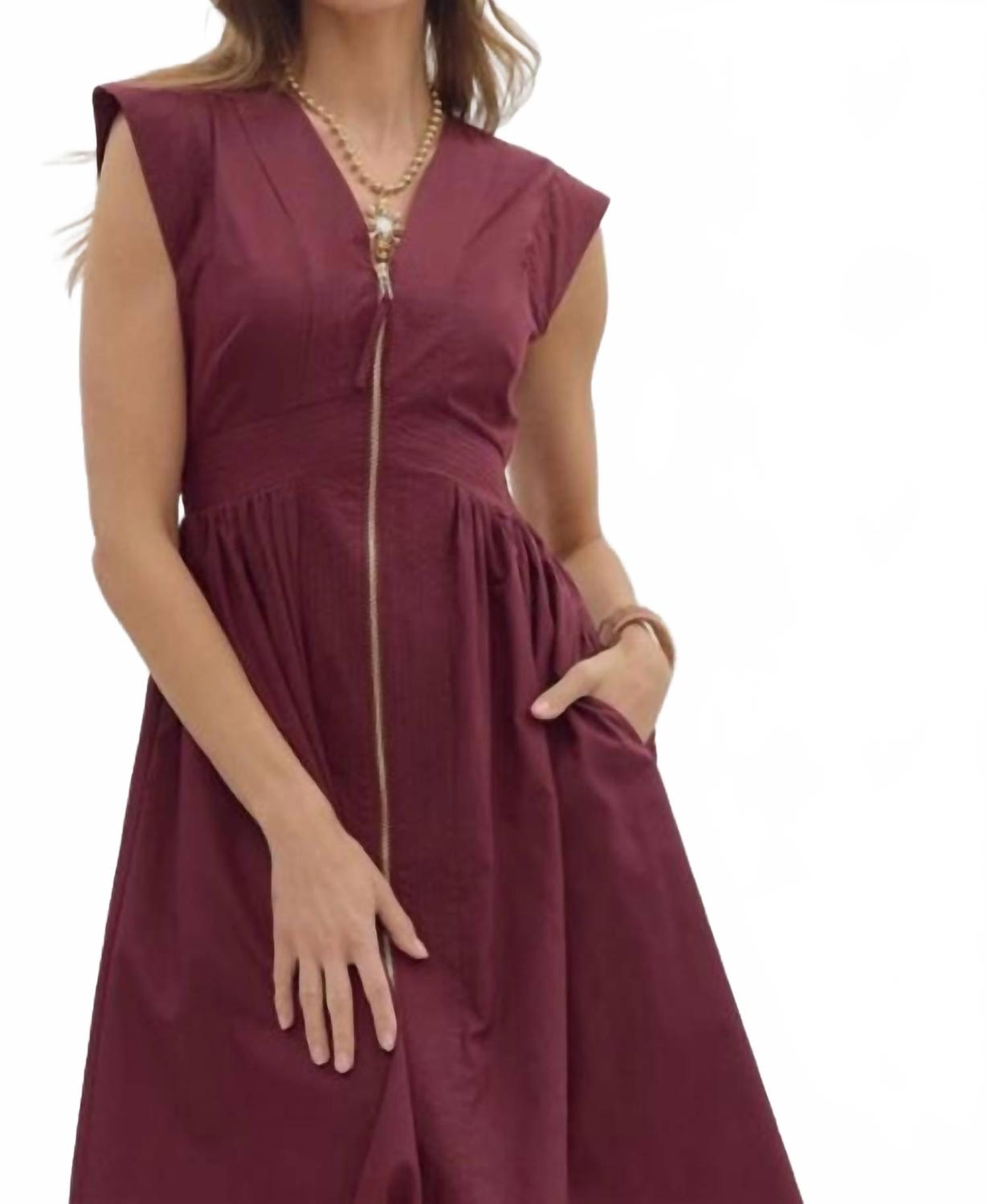 Effortless Luxe Midi Dress In Burgundy