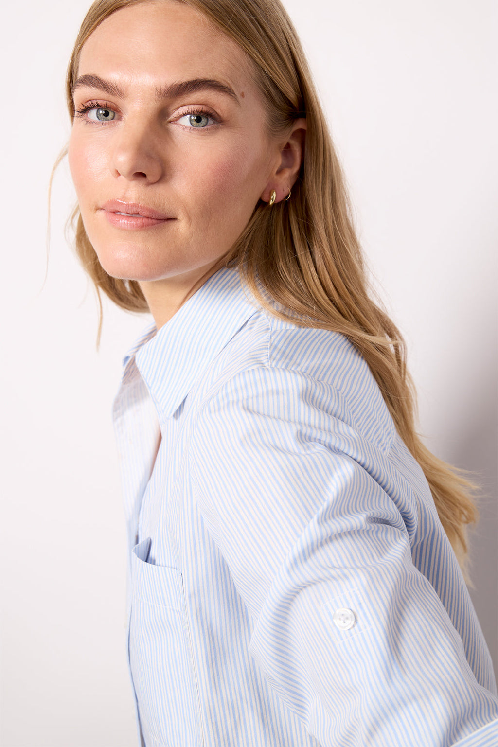Women's Aiden Crop Shirt
