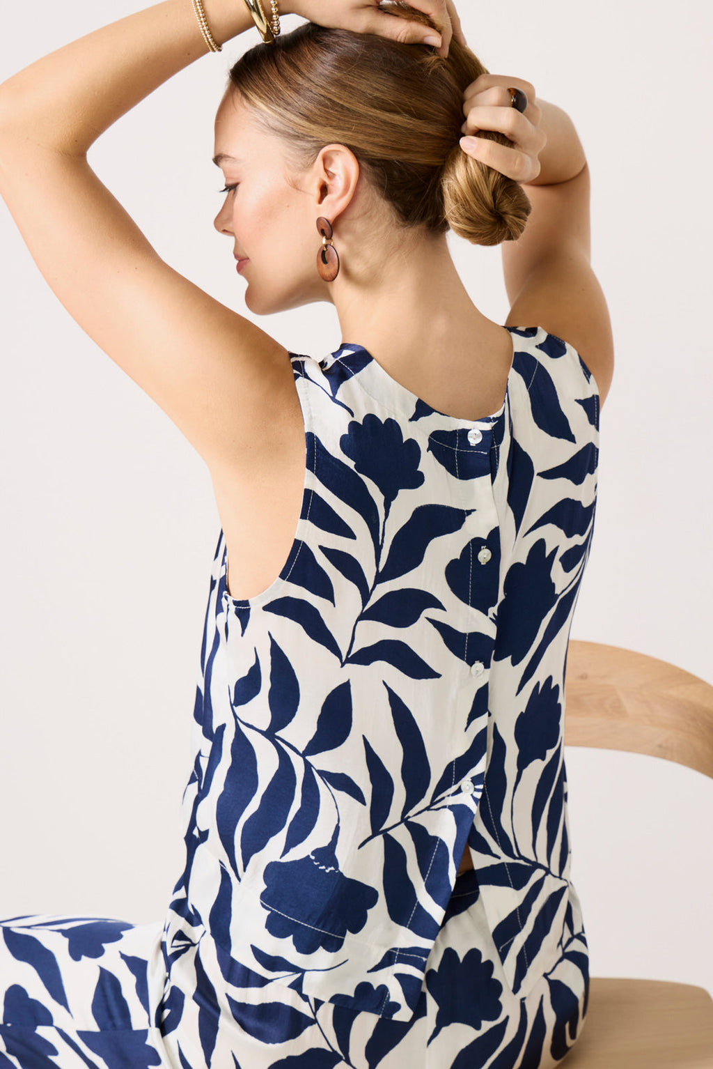 Women's Button Back Satin Tank Top