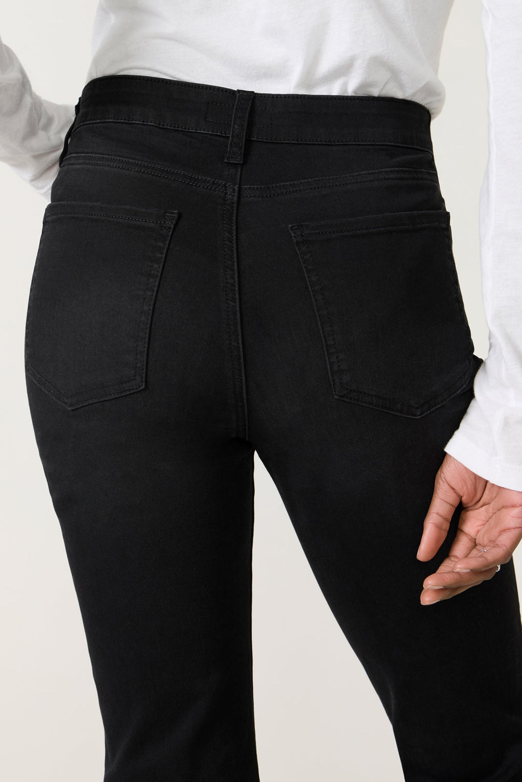 Women's Reese Straight Jeans