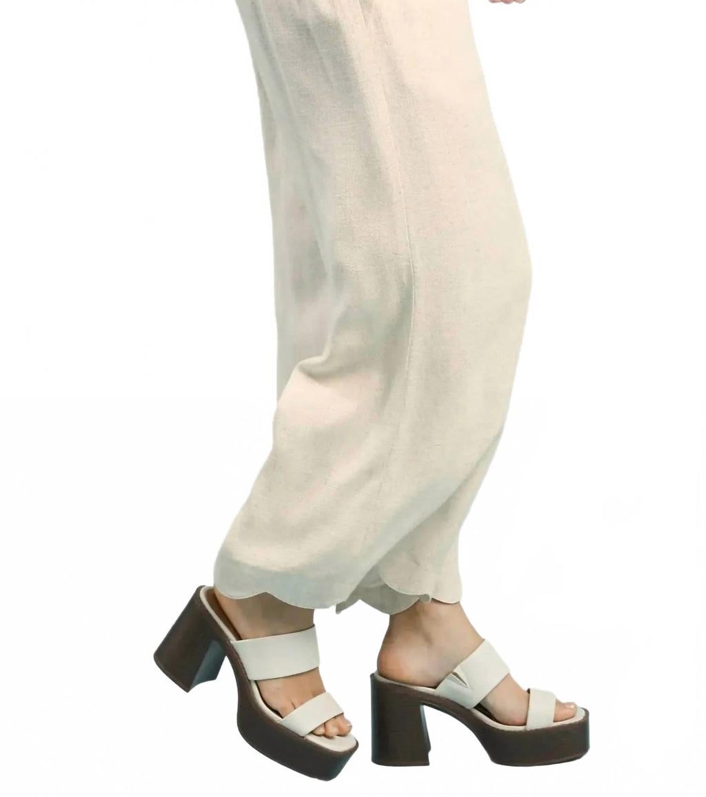 Scalloped Bottoms In Oatmeal