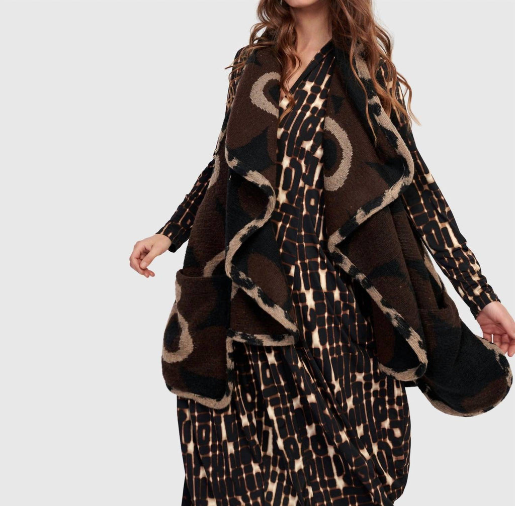 Piped Cozy Draped Vest In Floral