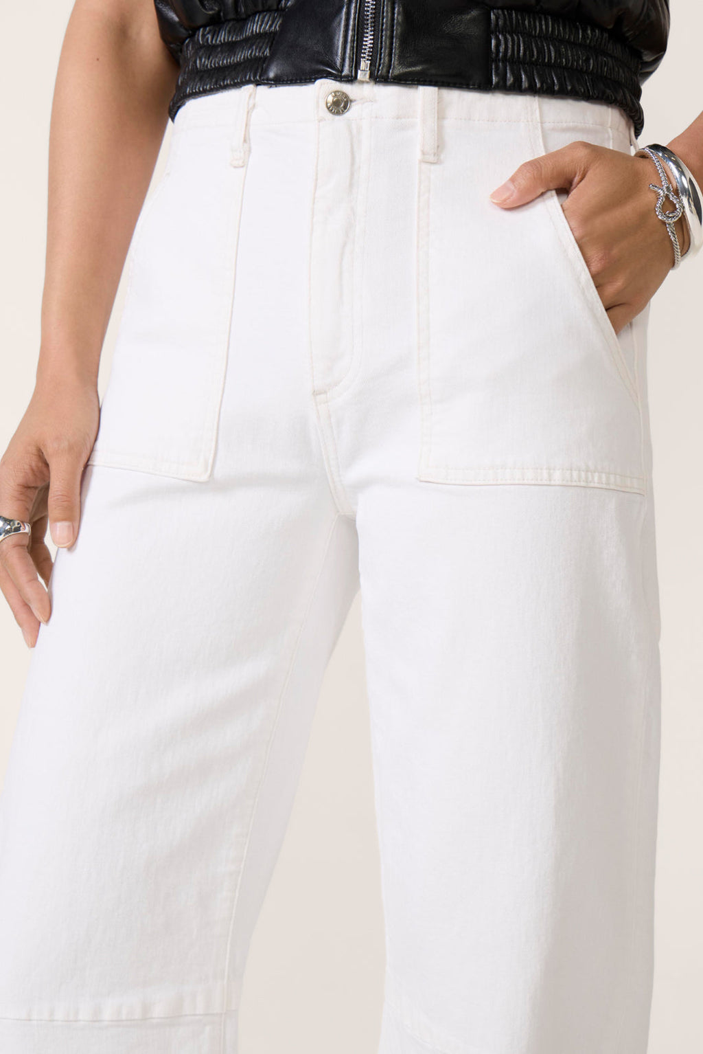 Women's Utility Soft Barrel Clean Hem Jeans