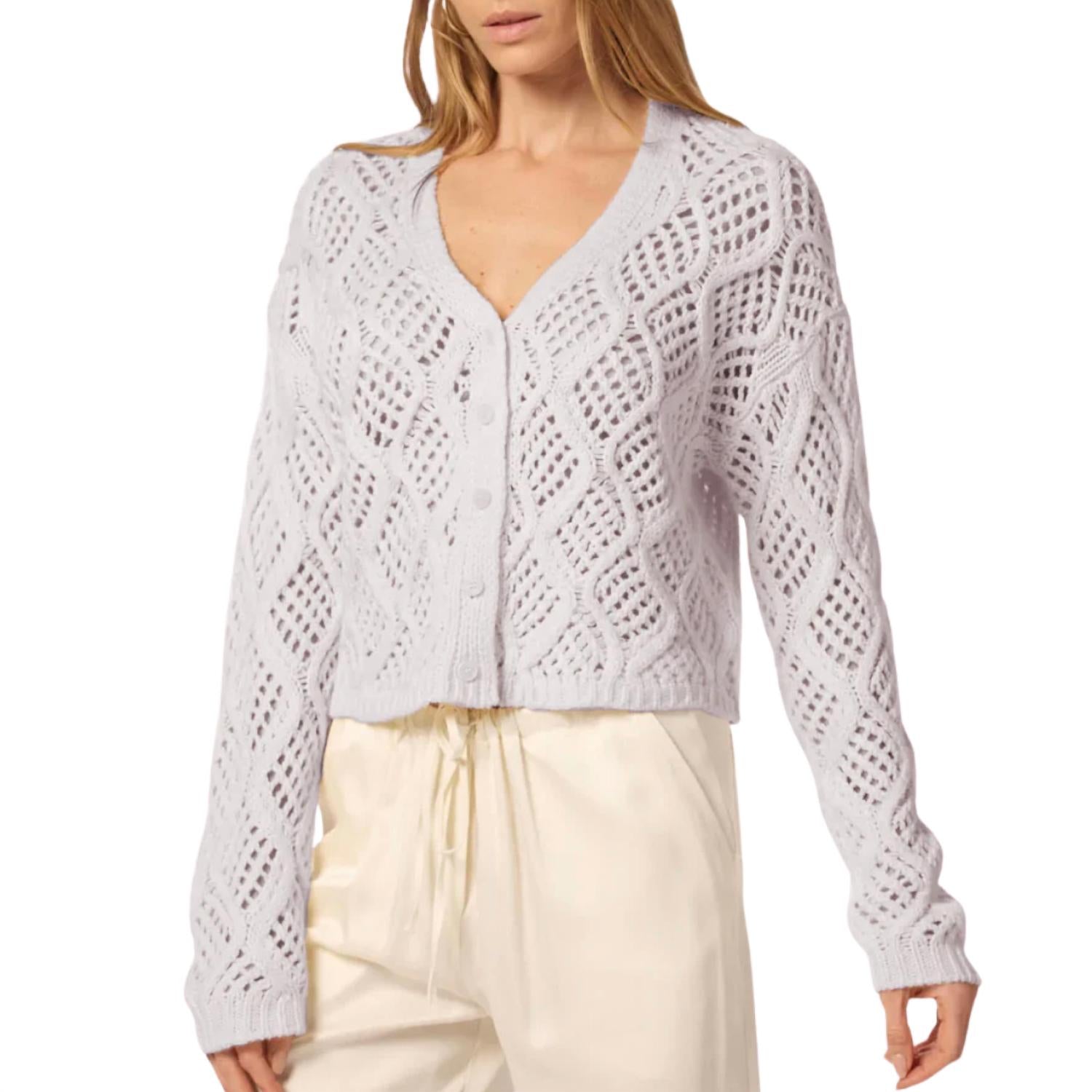 Jolie V-Neck Cropped Cable Cardigan In Himalaya