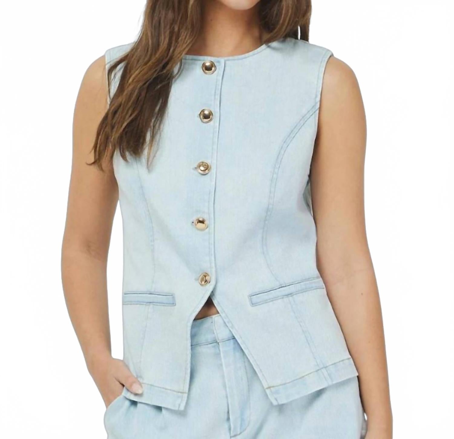 Button Down Vest In Light Denim