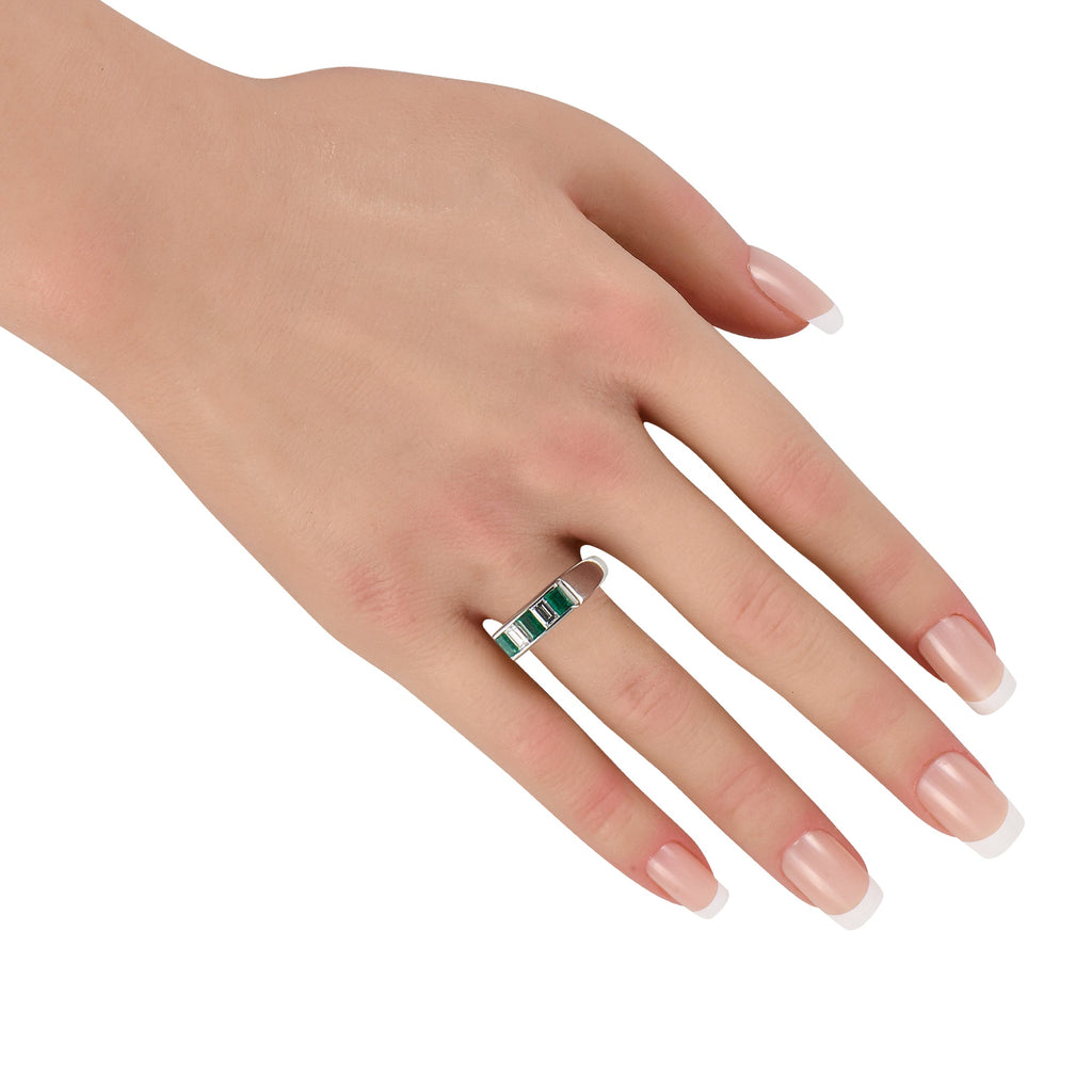 LB Exclusive Platinum 0.45ct Diamond and Emerald Ring MF02-041026