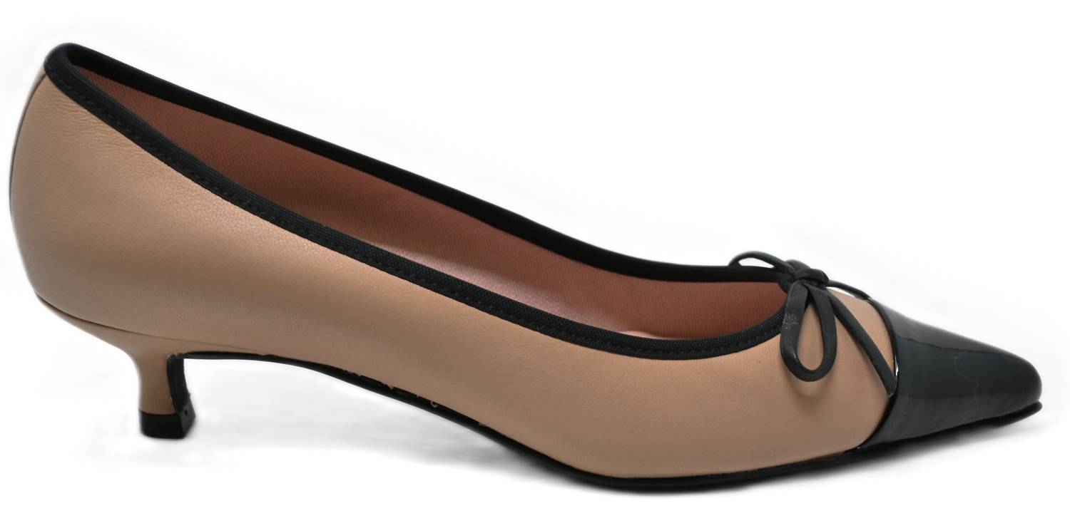 Women's Kendall Shoe In Shade Ng 10010