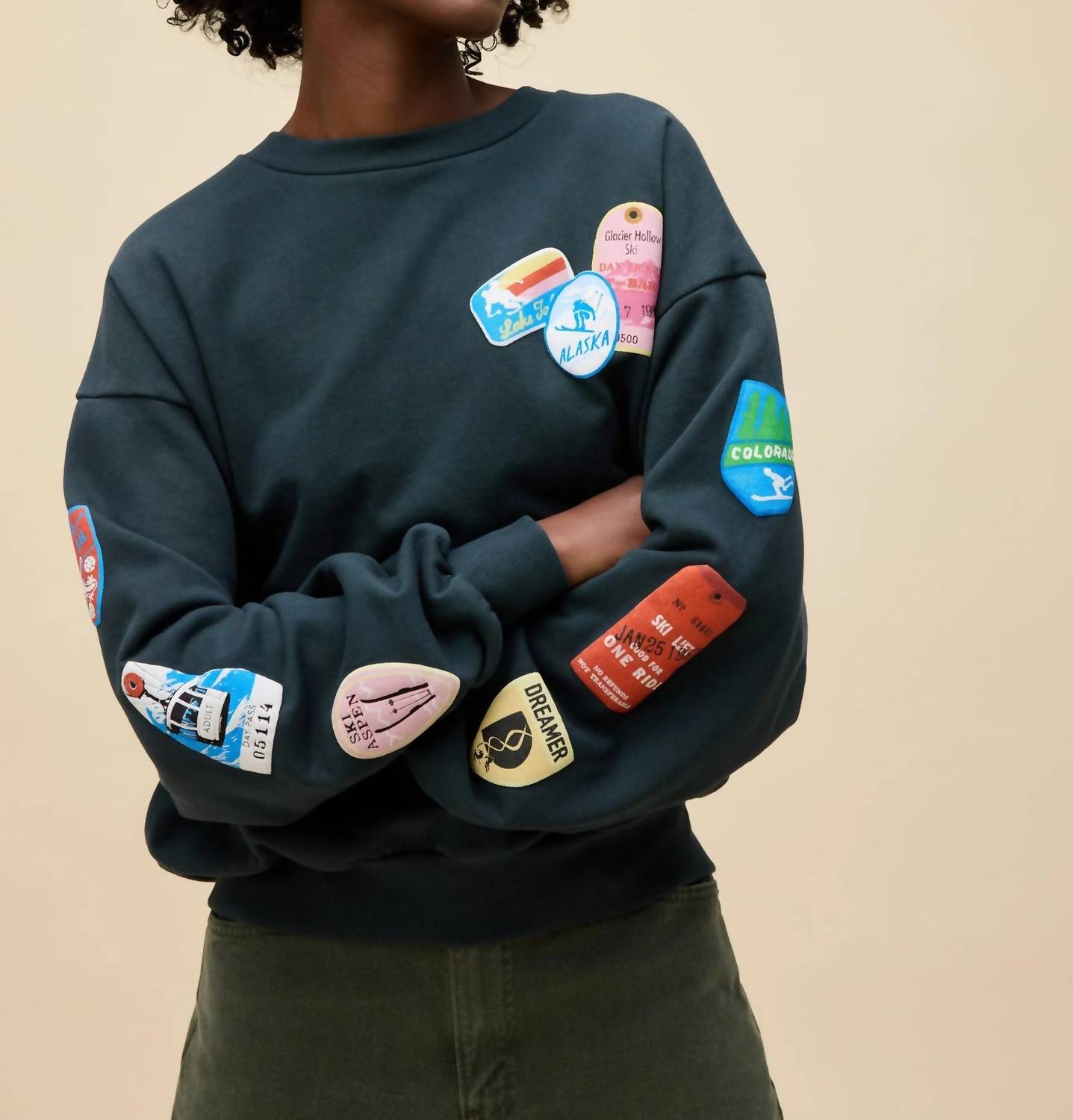 Ski Pass & Patch Oversized Sweatshirt In Green