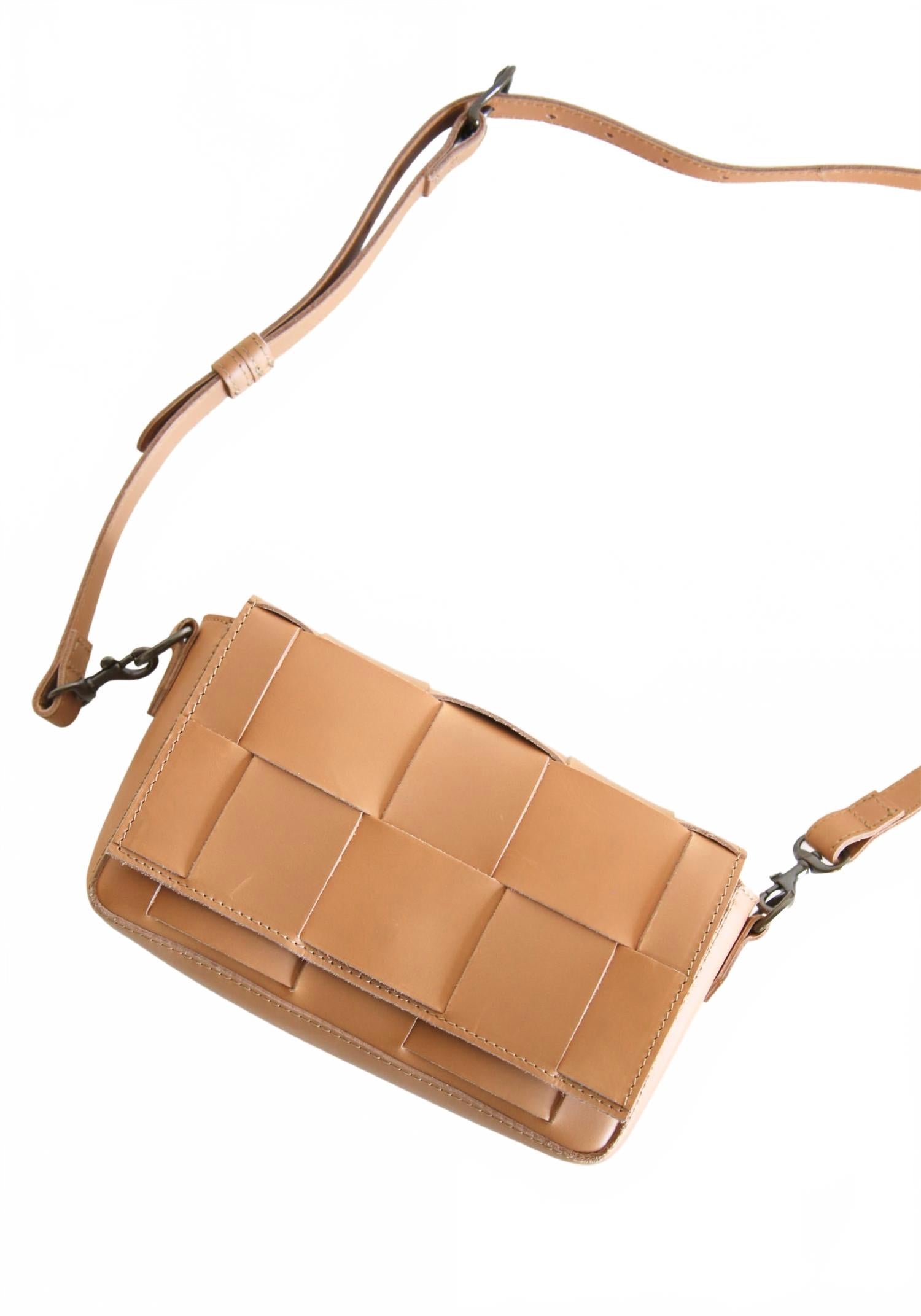 Women's Mini Flap Woven Crossbody Bag In Mojave