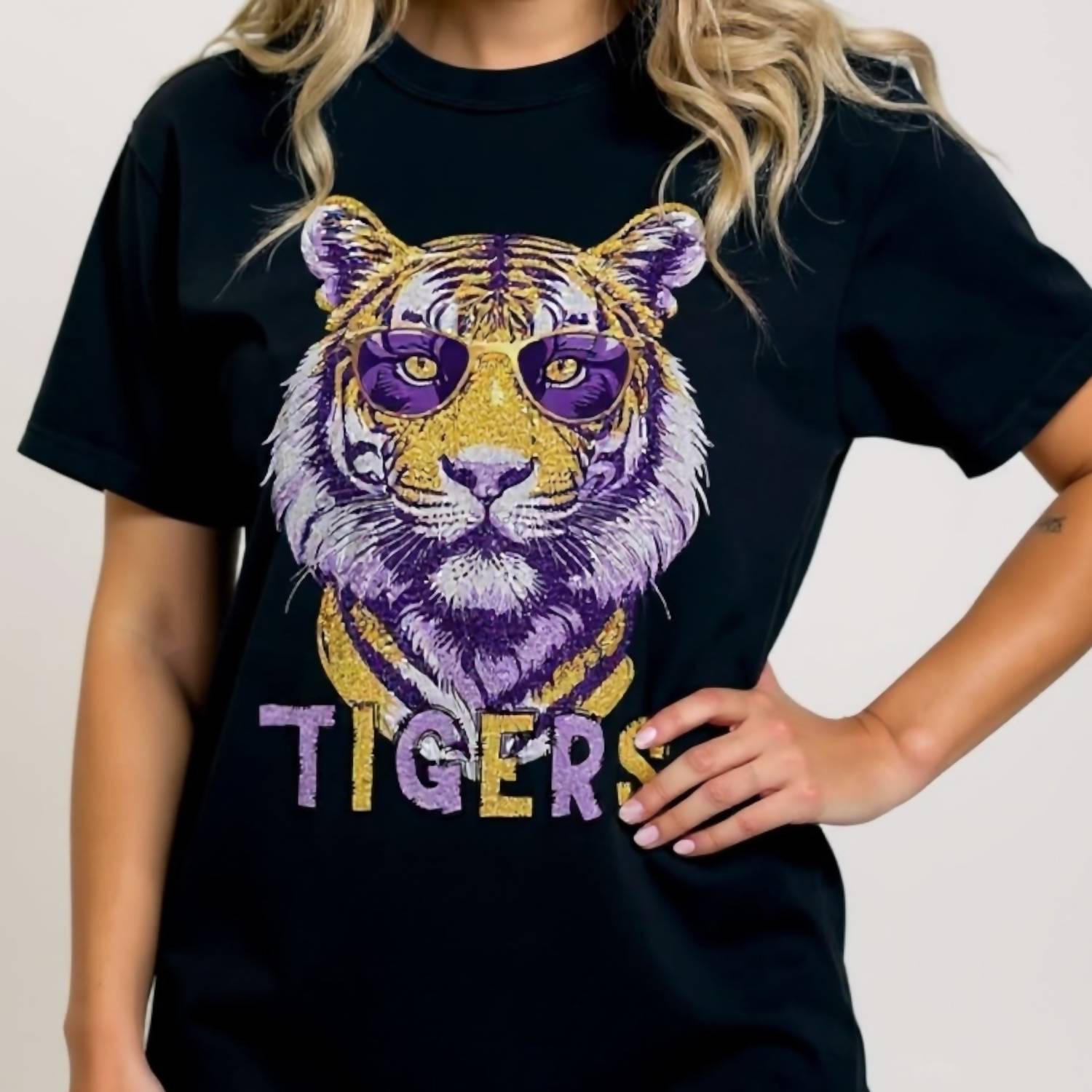 Tiger Graphic Tee In Black Multi