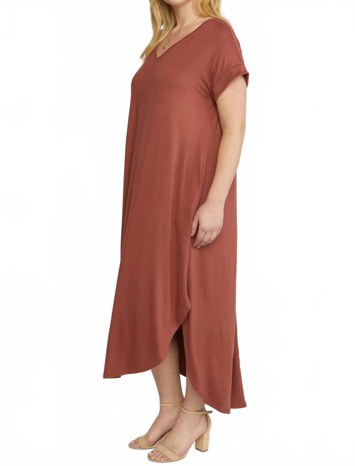 Jersey Knit V Neckline Maxi Dress With Pockets In Marsala