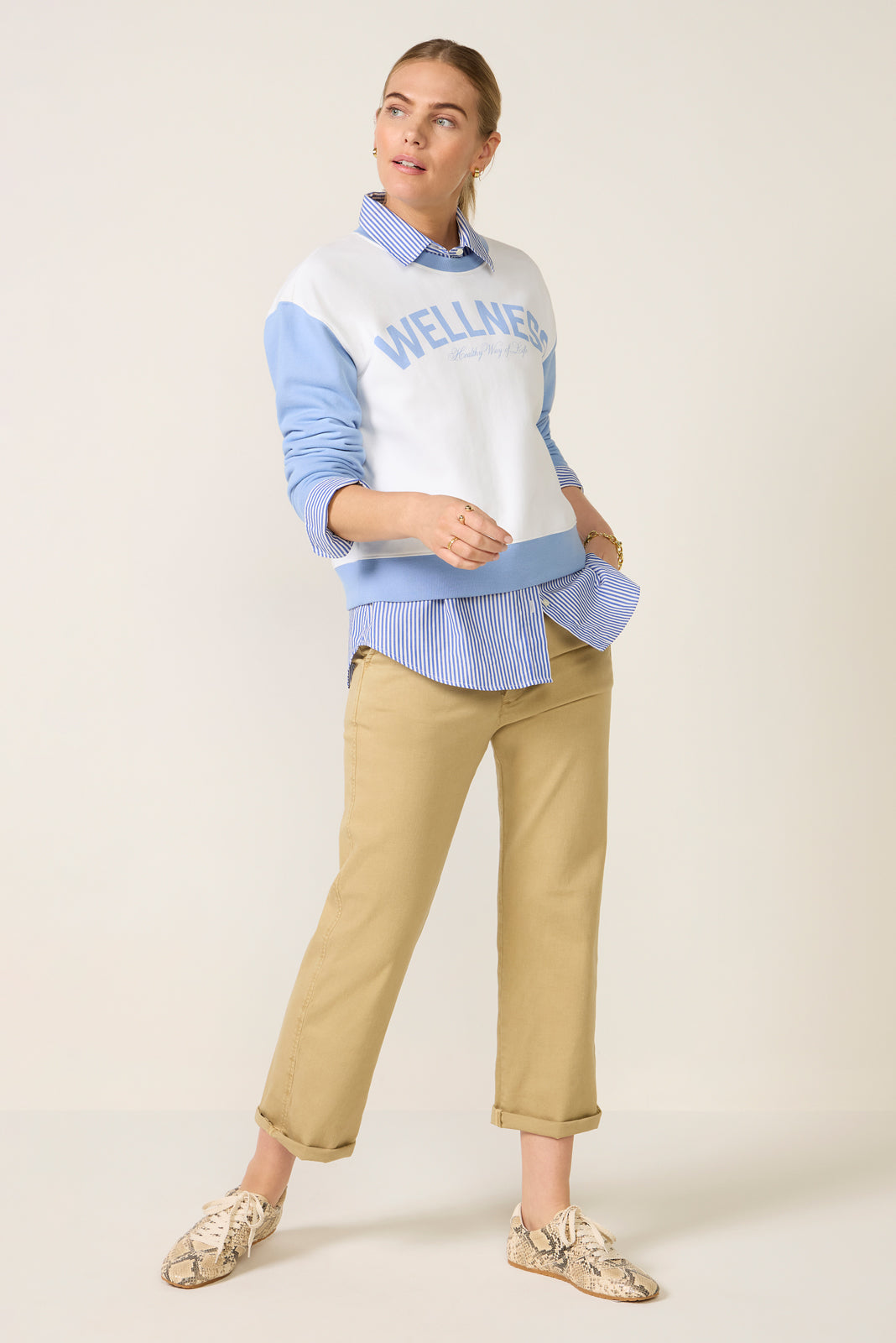 Women's Crew Neck Graphic Sweatshirt