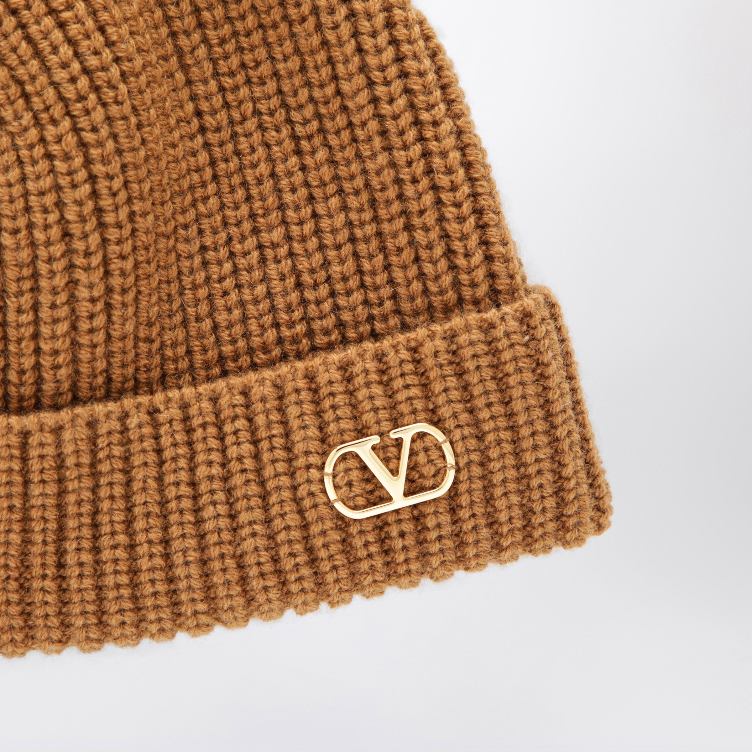 Valentino Garavani Camel Vlogo Signature Cashmere Beanie Men