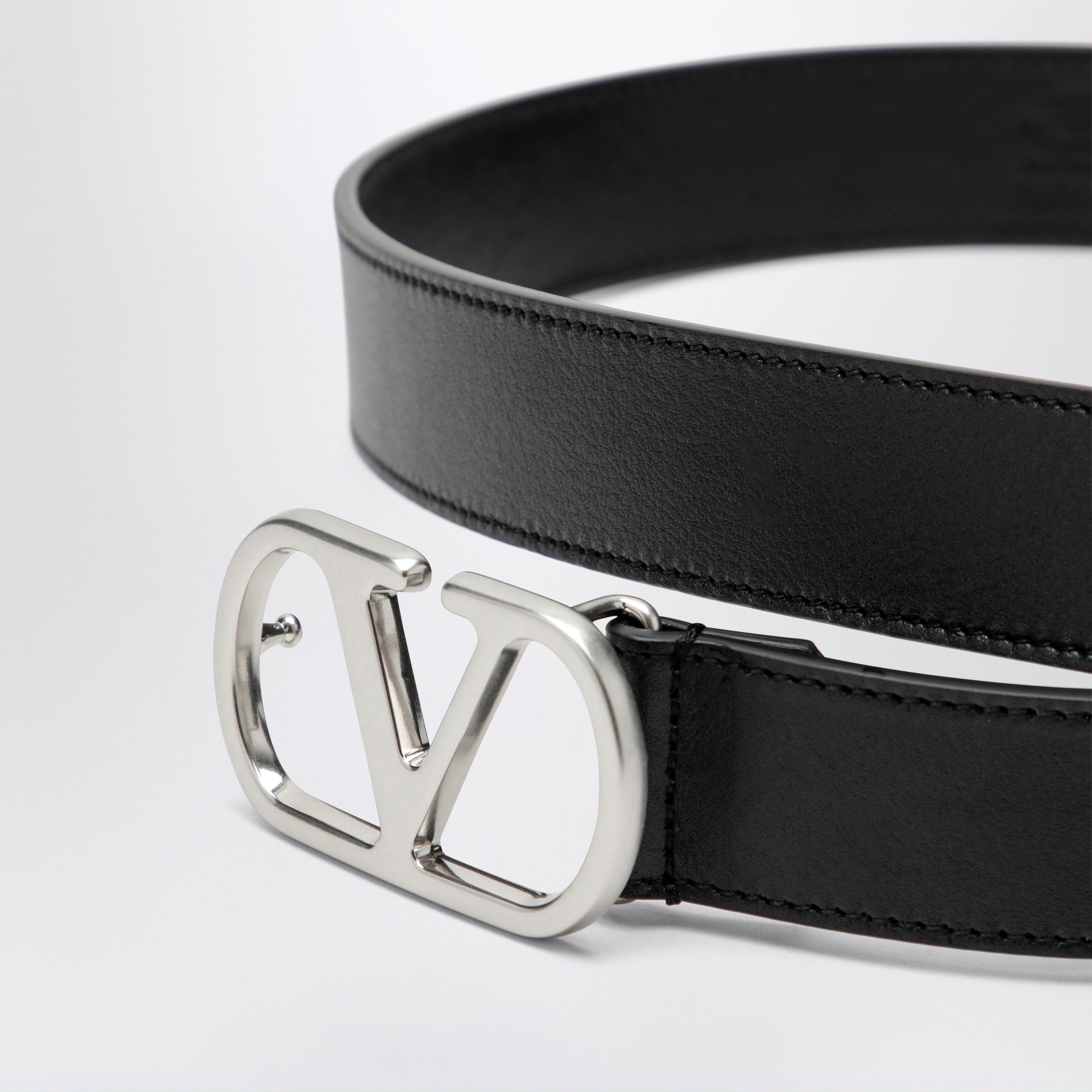 Valentino Garavani Black Vlogo Signature Belt Men