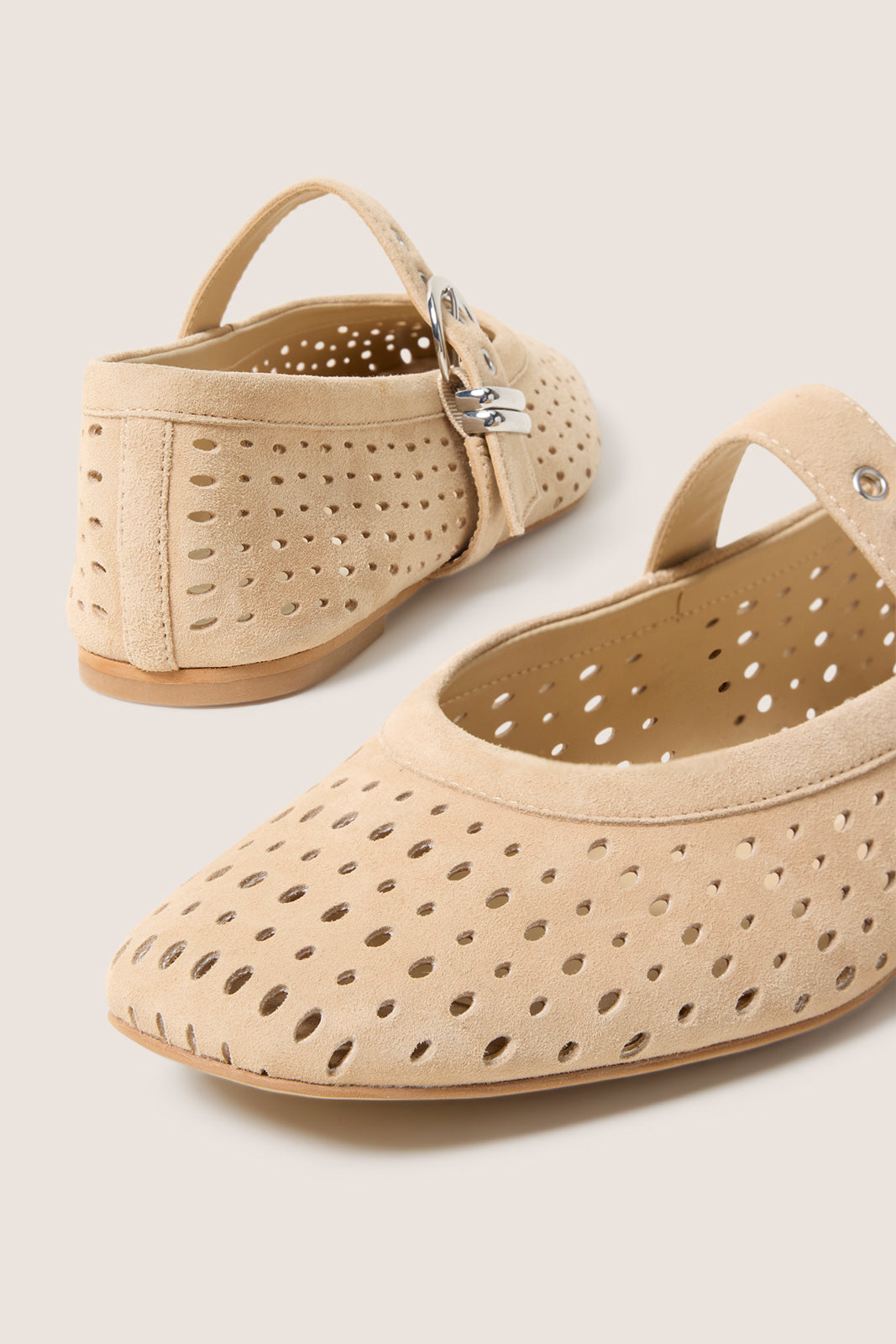 Women's Mikel Flat