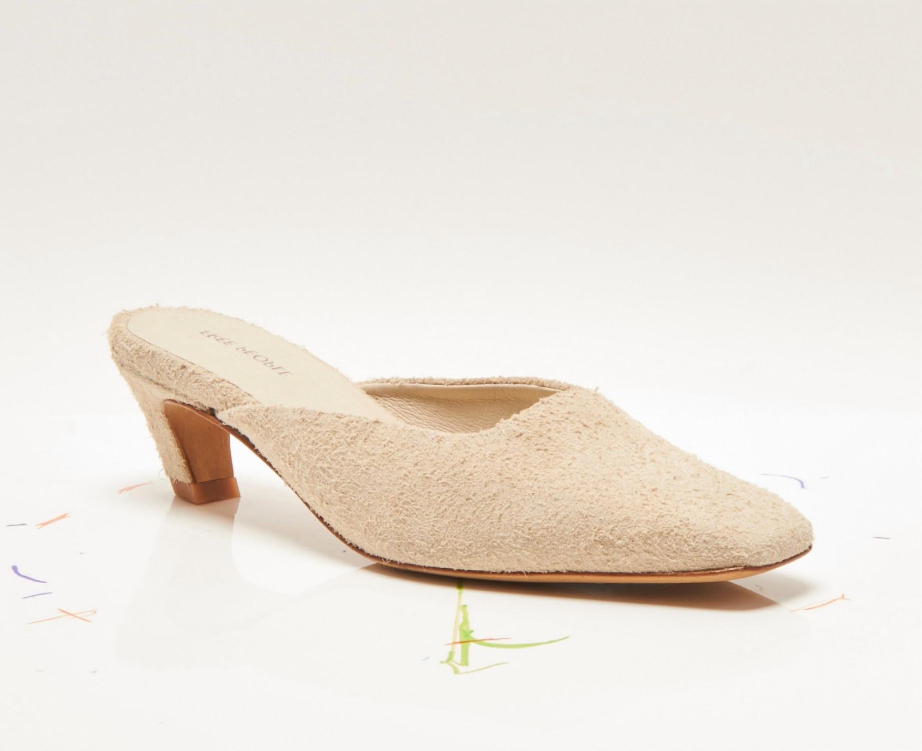 Women's Avenue Heel In Sand Hairy Suede