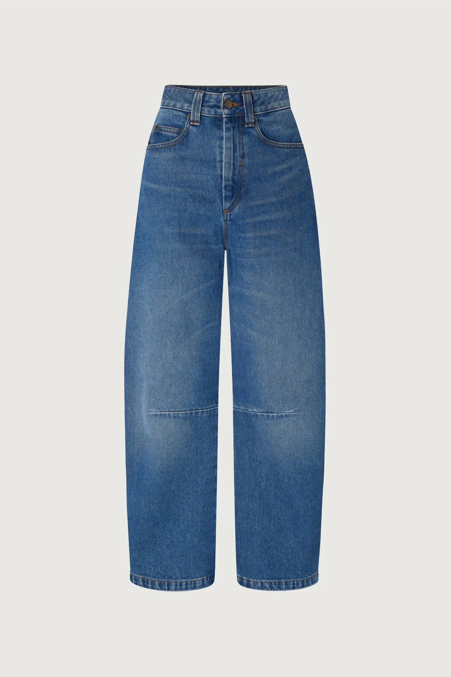 Eliott Jean In Bleu