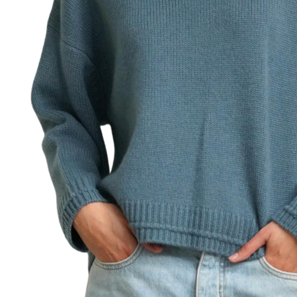 Alston Boyfriend Crew Top In Smoky Blue